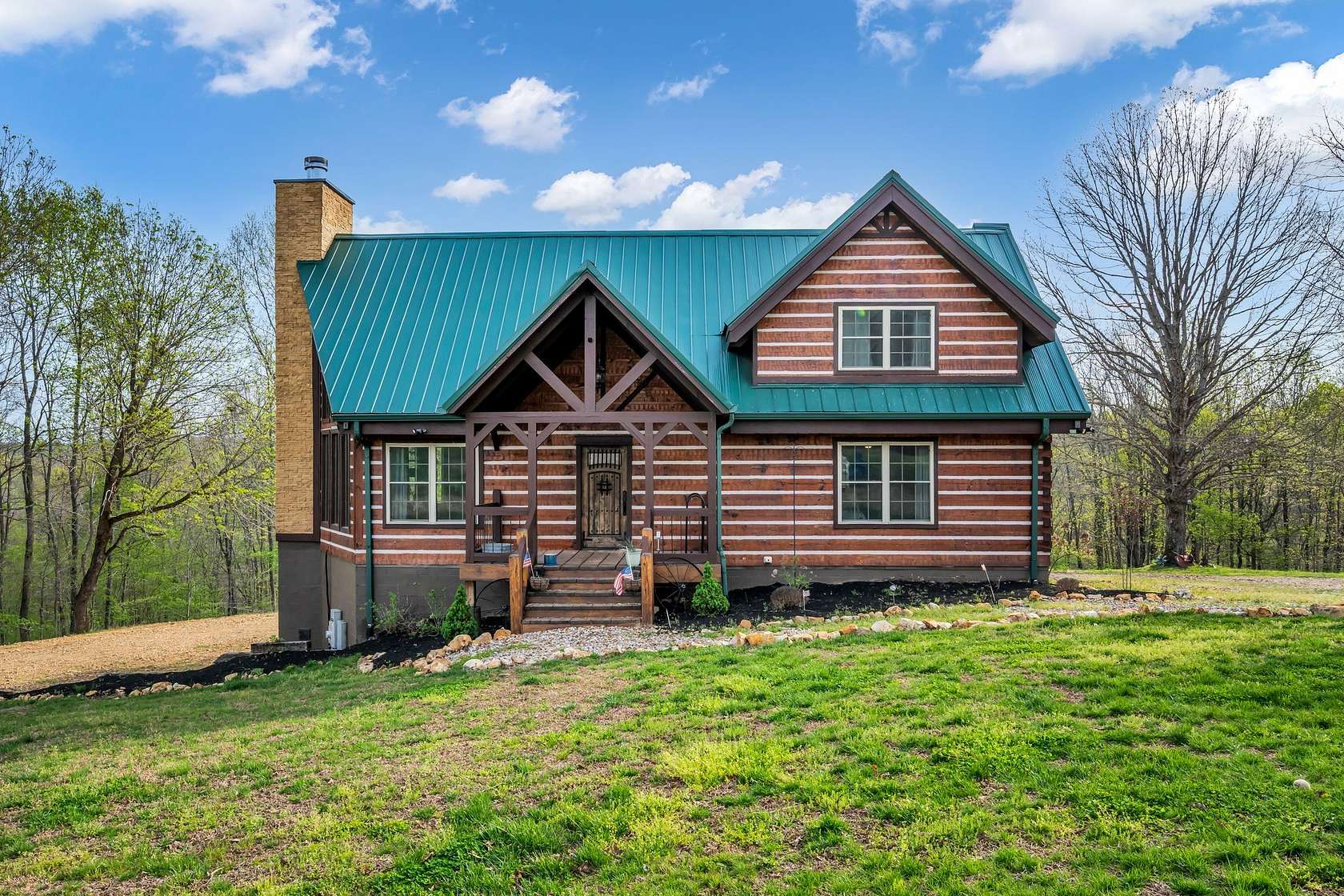 10.2 Acres of Land with Home for Sale in Waverly, Tennessee