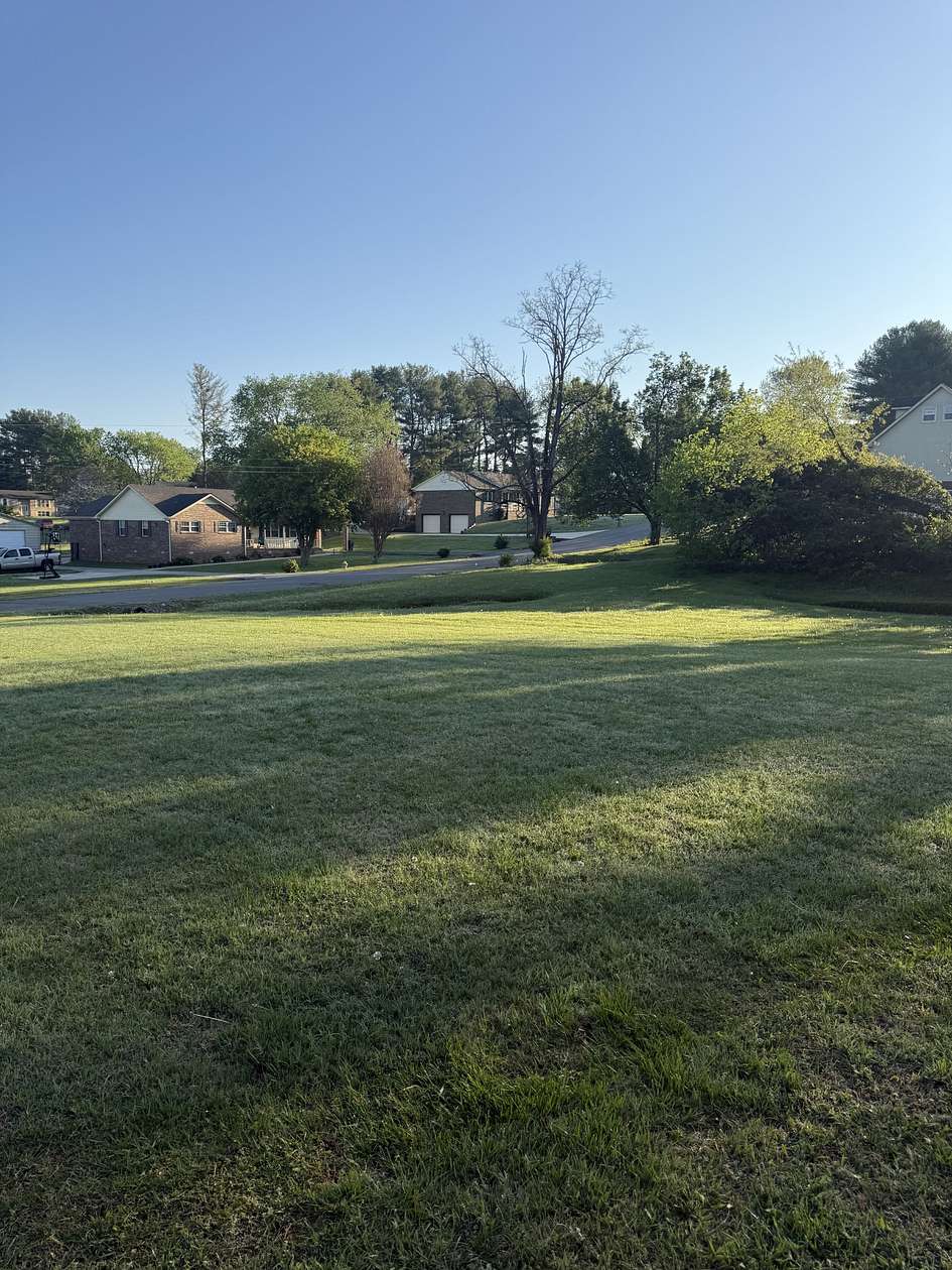 0.53 Acres of Residential Land for Auction in McMinnville, Tennessee