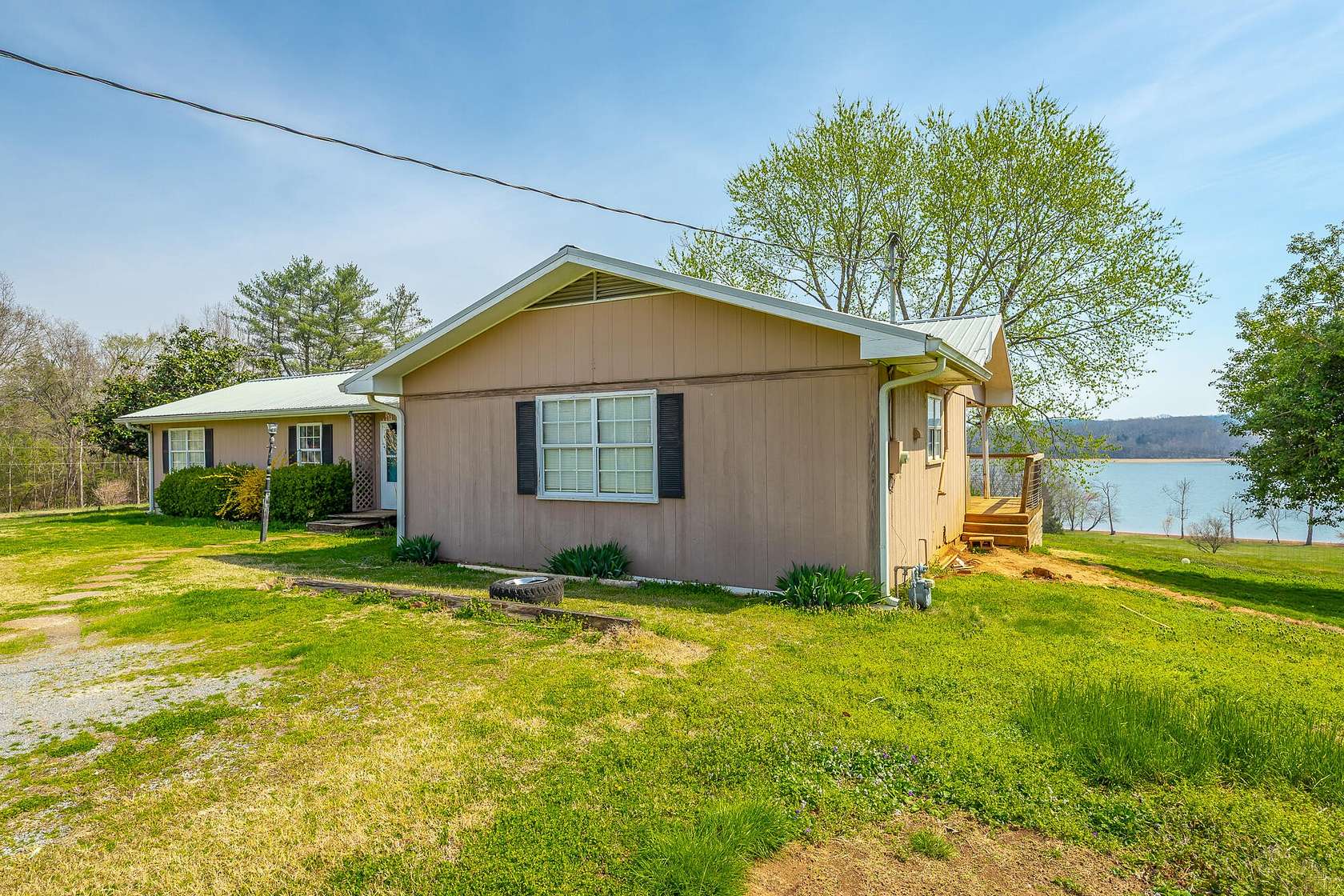 2.28 Acres of Land with Home for Sale in Spring City, Tennessee