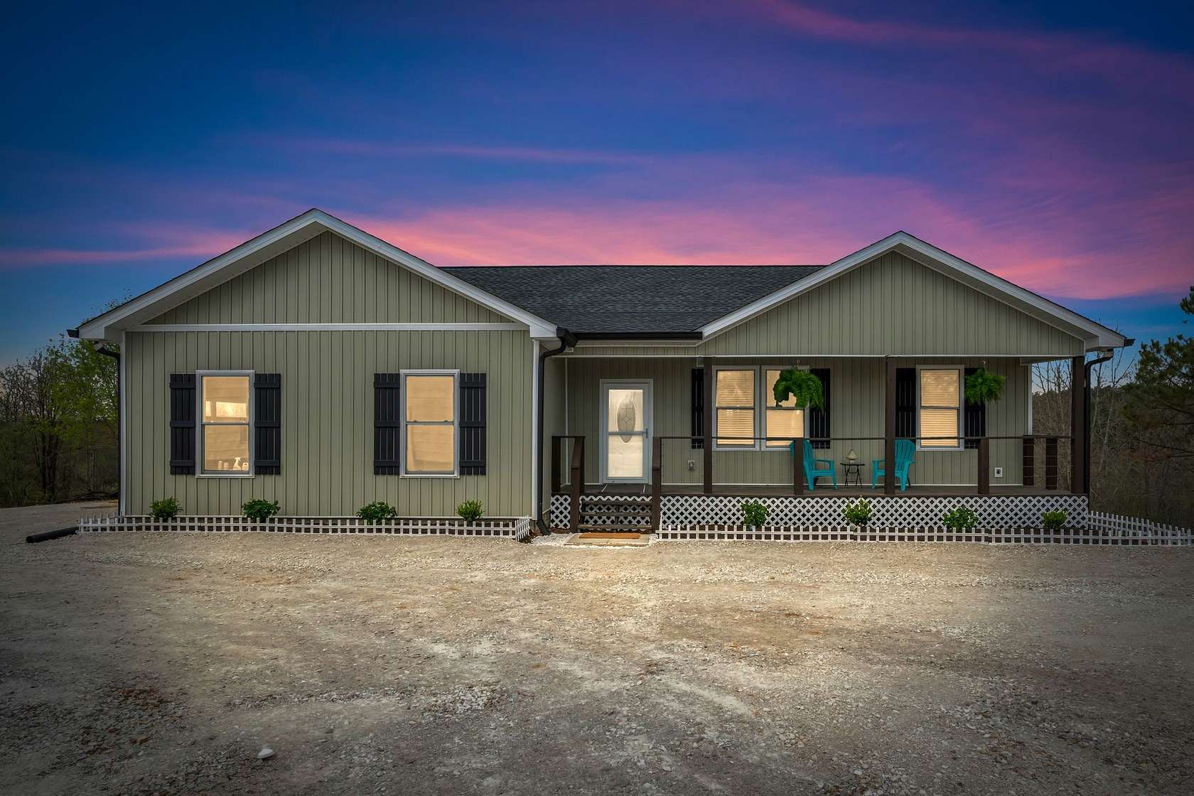 32 Acres of Recreational Land with Home for Sale in Waverly, Tennessee