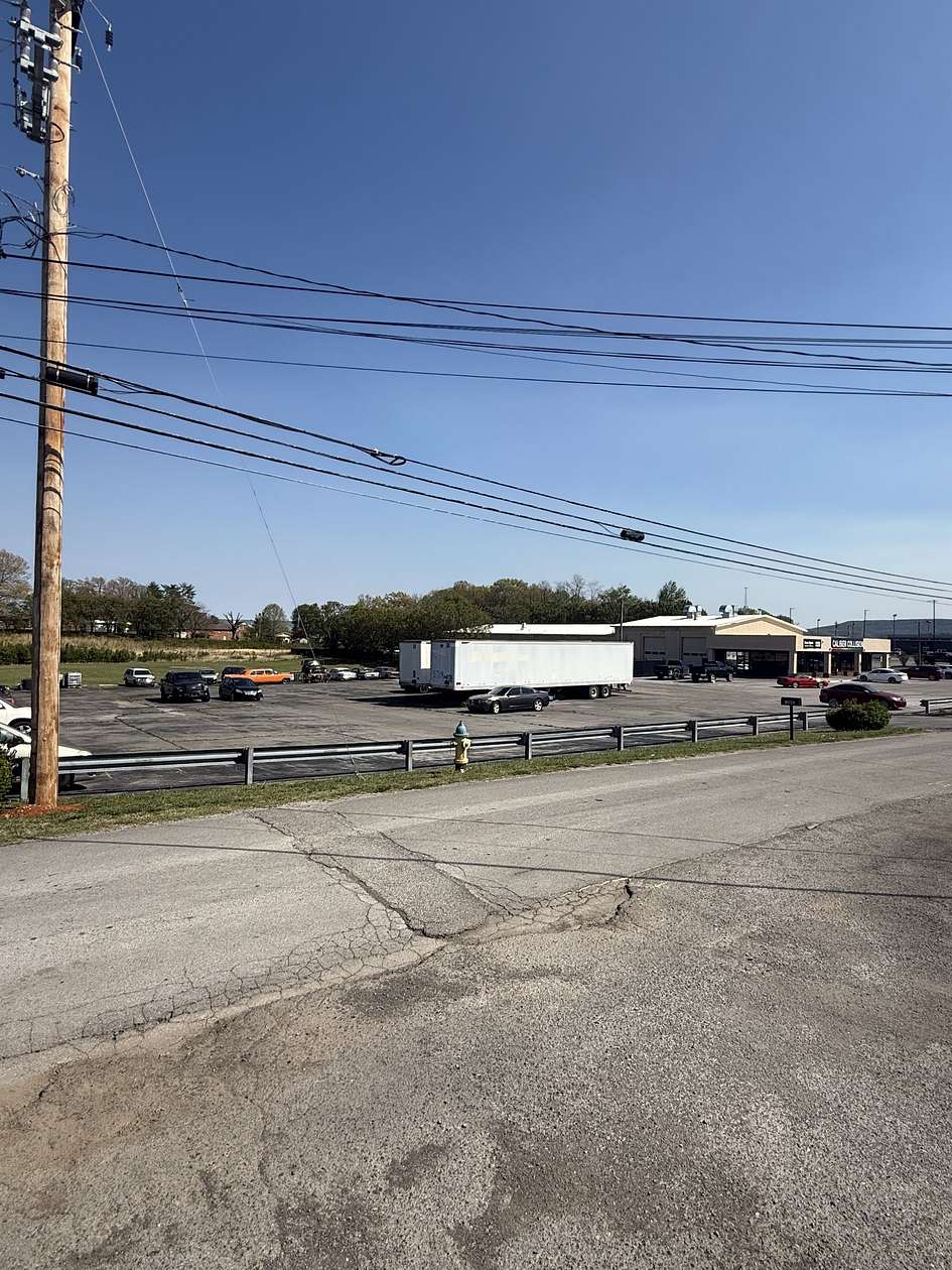 3.83 Acres of Commercial Land for Sale in McMinnville, Tennessee