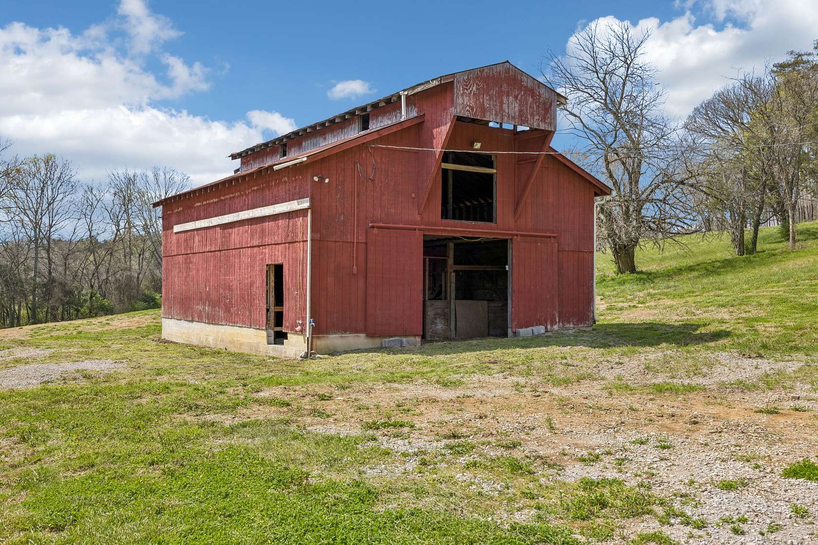 20.3 Acres of Agricultural & Residential Land for Sale in Thompson's Station, Tennessee