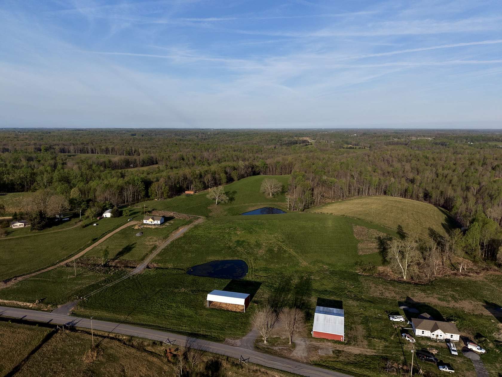 16 Acres of Land for Sale in Red Boiling Springs, Tennessee
