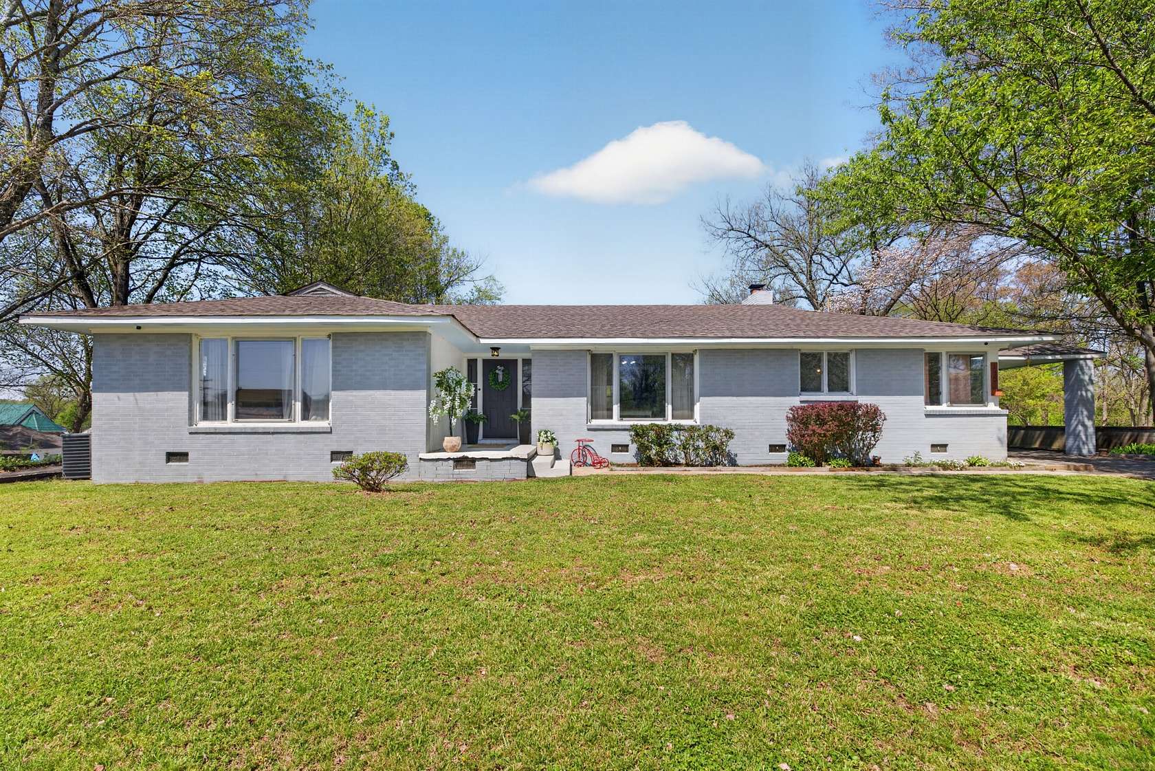 2.9 Acres of Land with Home for Sale in Dresden, Tennessee