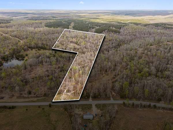 25 Acres of Recreational & Residential Land for Sale in Nunnelly, Tennessee