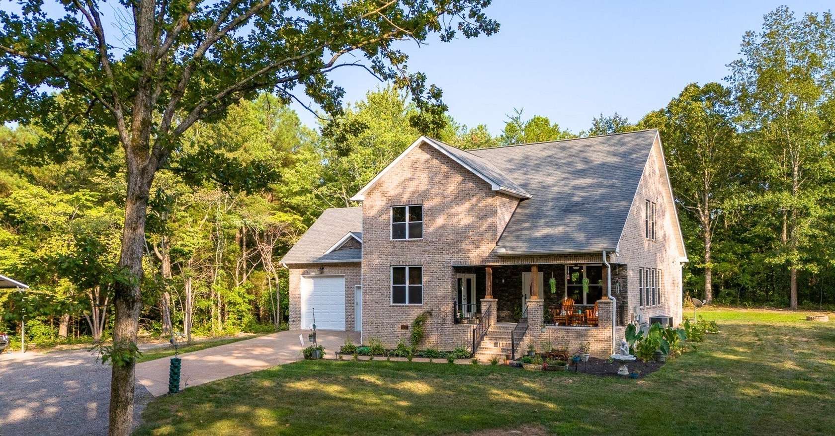 10 Acres of Land with Home for Sale in Bon Aqua, Tennessee