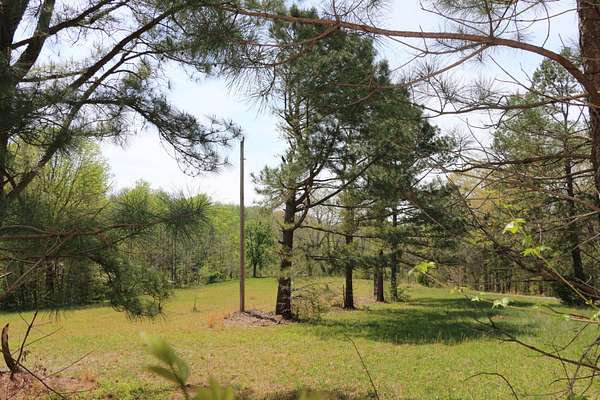 7 Acres of Land for Sale in Clarksville, Tennessee