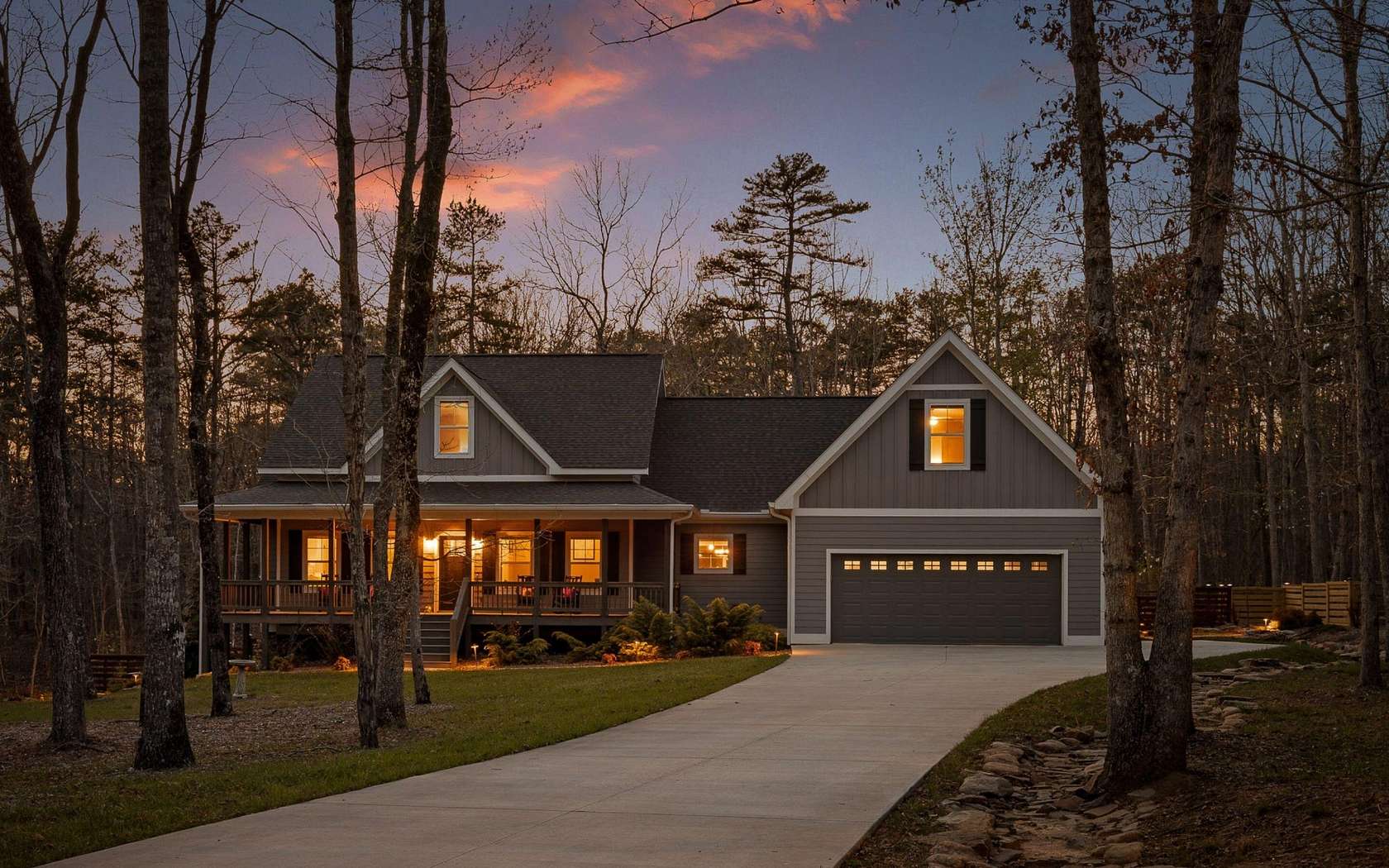 5.3 Acres of Land with Home for Sale in Signal Mountain, Tennessee