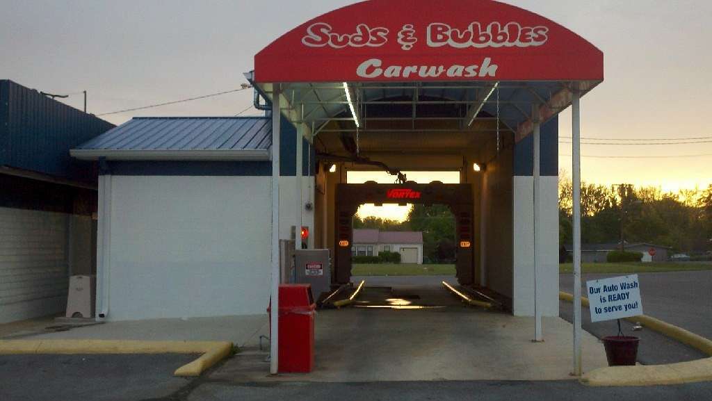 1.5 Acres of Improved Commercial Land for Sale in Manchester, Tennessee