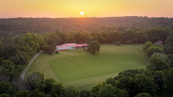 20.8 Acres of Recreational Land with Home for Sale in Williamsport, Tennessee