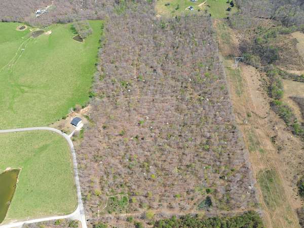53 Acres of Land for Sale in Dickson, Tennessee