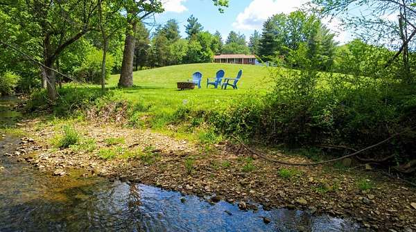 18.5 Acres of Land with Home for Sale in Dickson, Tennessee