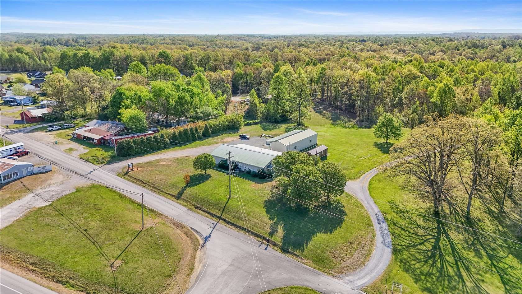 5 Acres of Improved Mixed-Use Land for Sale in Woodbury, Tennessee