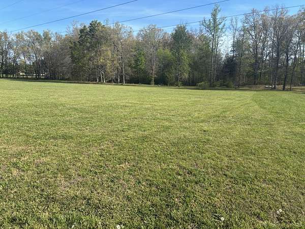1.24 Acres of Residential Land for Sale in Smithville, Tennessee