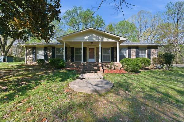 3.8 Acres of Land with Home for Sale in Dickson, Tennessee