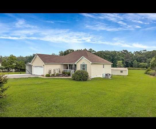 5.64 Acres of Land with Home for Sale in Manchester, Tennessee