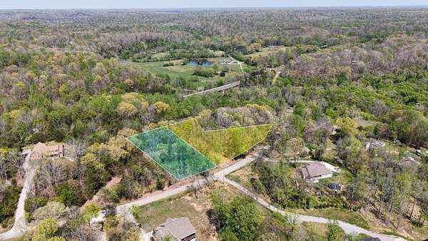 1.24 Acres of Residential Land for Sale in Burns, Tennessee