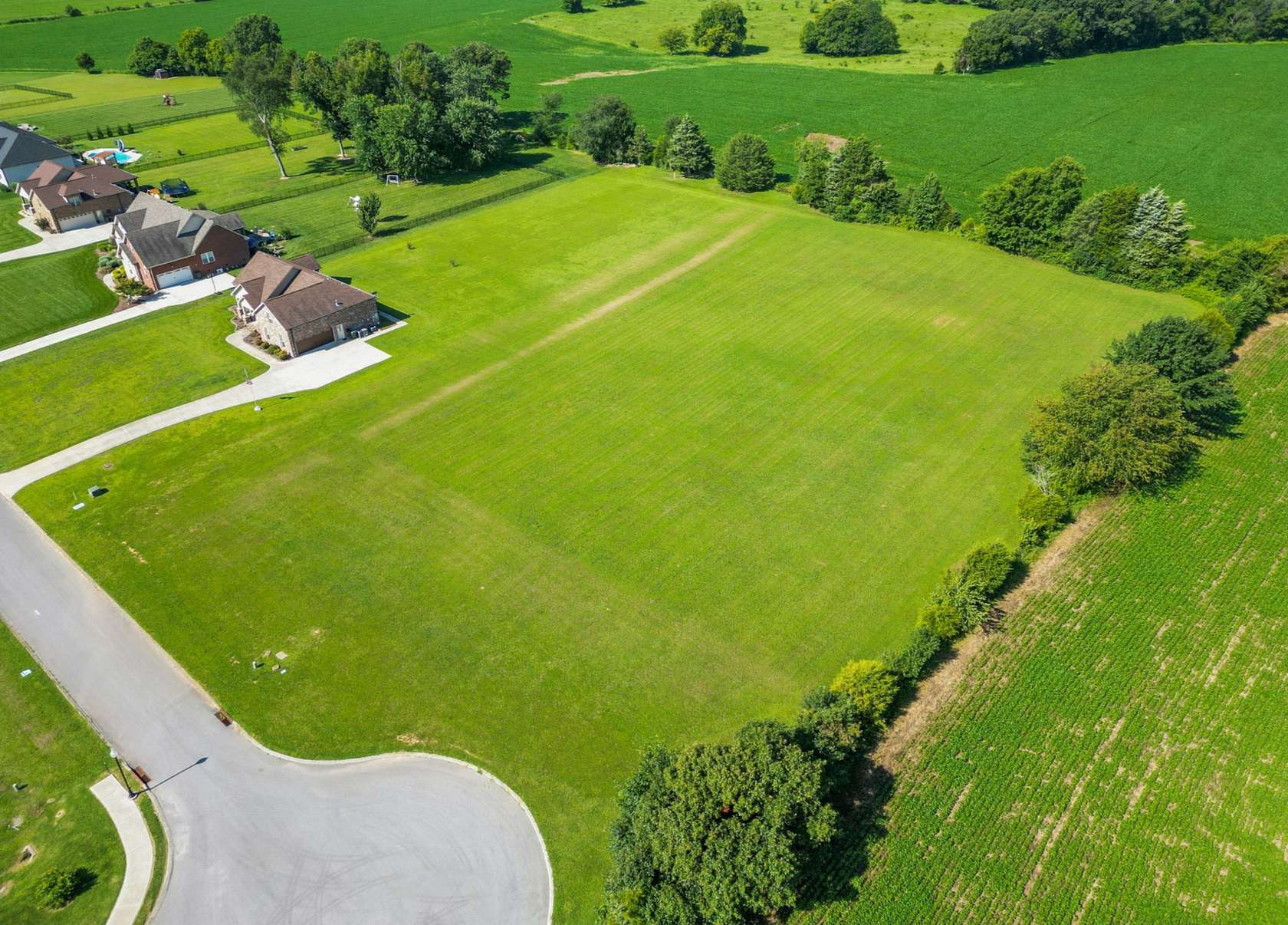 2.39 Acres of Residential Land for Sale in Portland, Tennessee