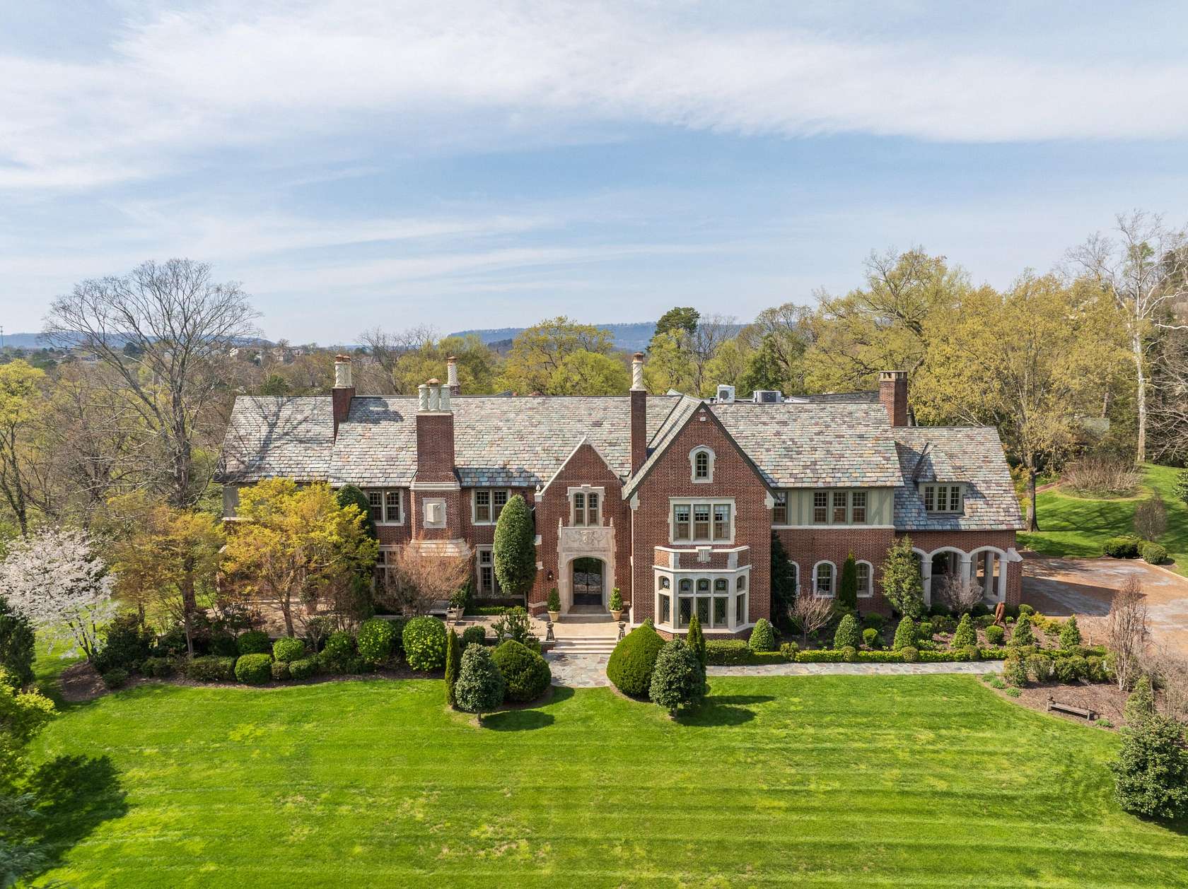 6.5 Acres of Land with Home for Sale in Chattanooga, Tennessee