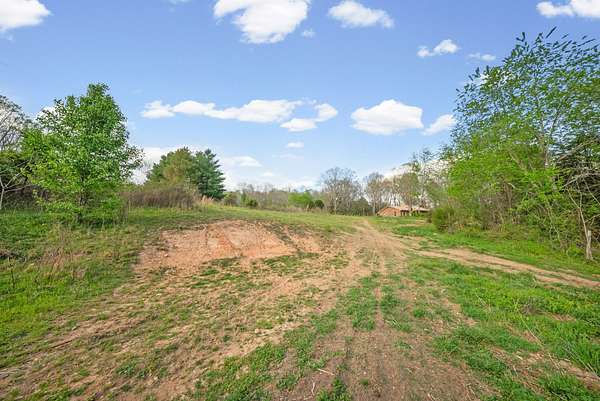 6.78 Acres of Residential Land for Sale in Erin, Tennessee