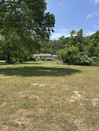 4.4 Acres of Land with Home for Sale in Franklin, Tennessee