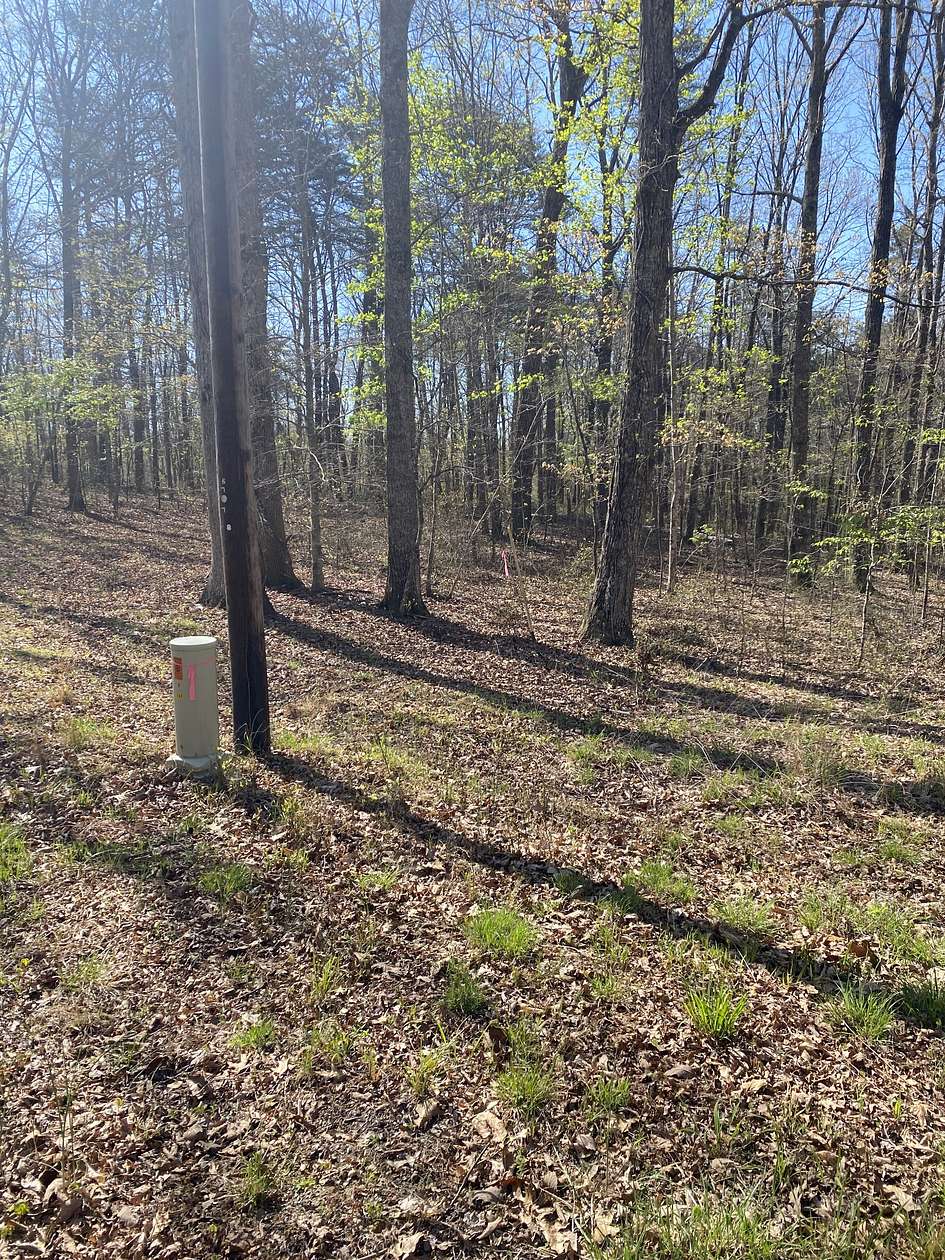10 Acres of Land for Sale in Sewanee, Tennessee