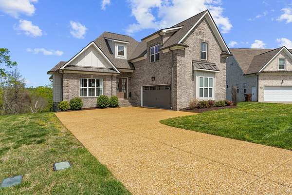 2 Acres of Land with Home for Sale in Lebanon, Tennessee
