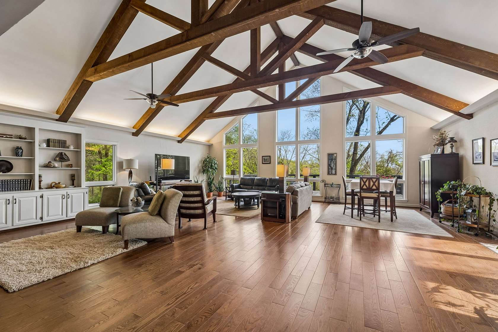 6 Acres of Land with Home for Sale in Franklin, Tennessee