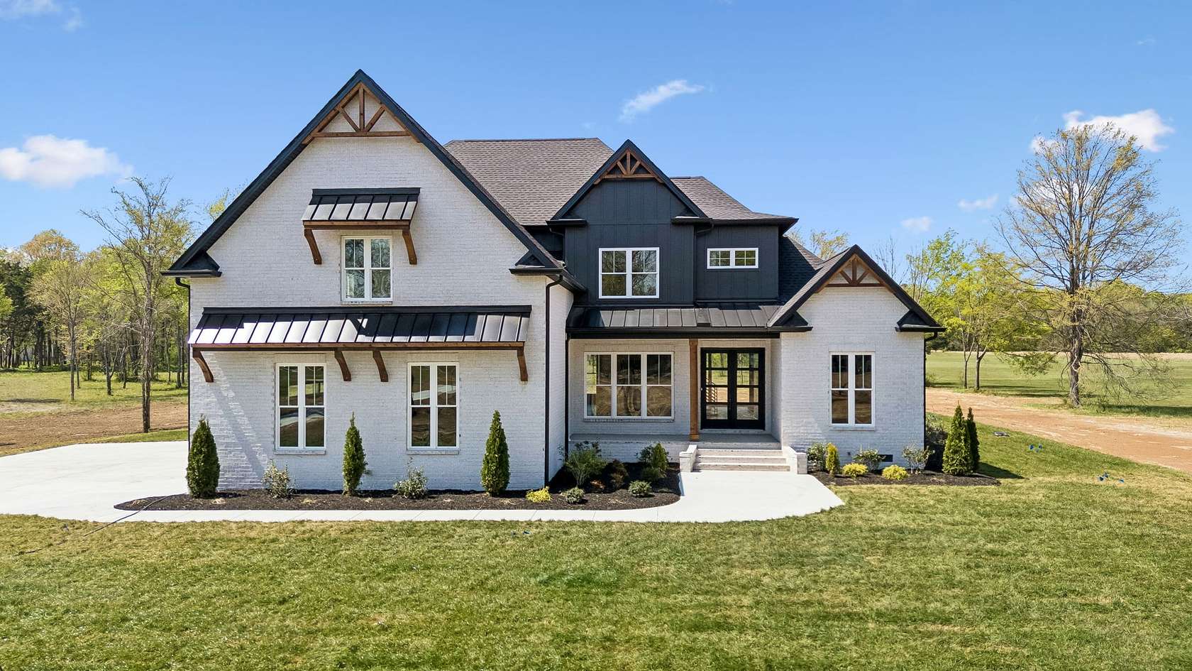 6.5 Acres of Land with Home for Sale in Murfreesboro, Tennessee