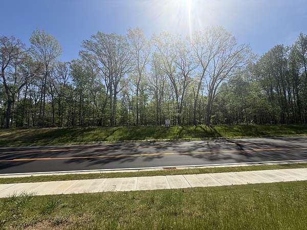 3.3 Acres of Commercial Land for Sale in Clarksville, Tennessee