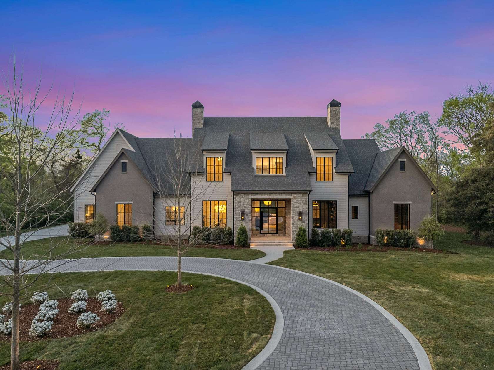 2.23 Acres of Land with Home for Sale in Nashville, Tennessee