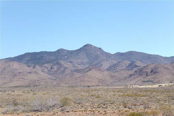 1.25 Acres of Residential Land for Sale in Chloride, Arizona