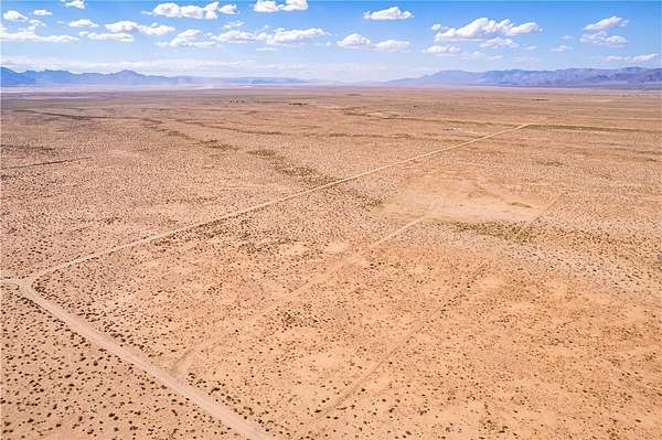 19.1 Acres of Land for Sale in Kingman, Arizona