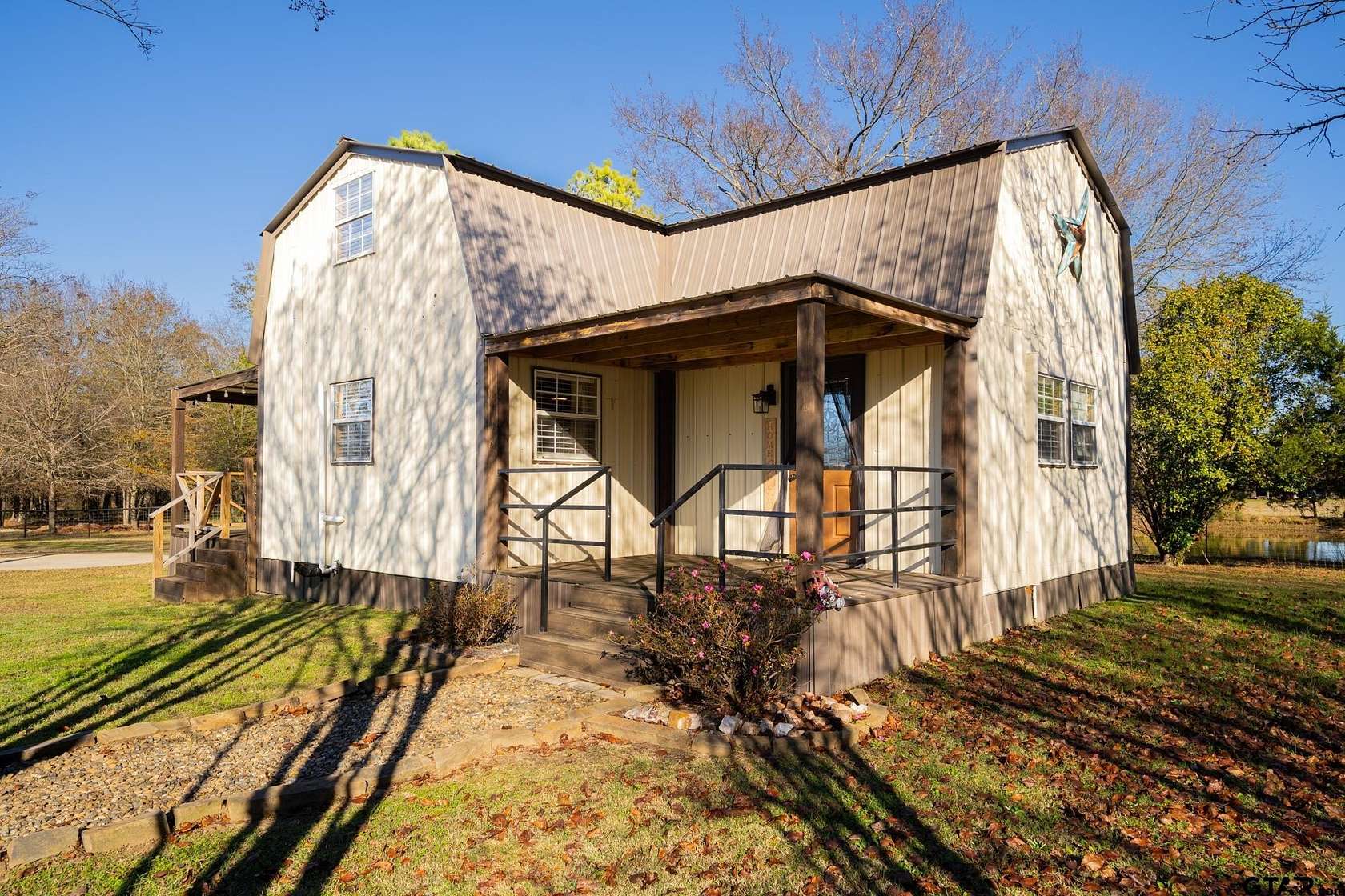 8 Acres of Land with Home for Sale in Mount Vernon, Texas