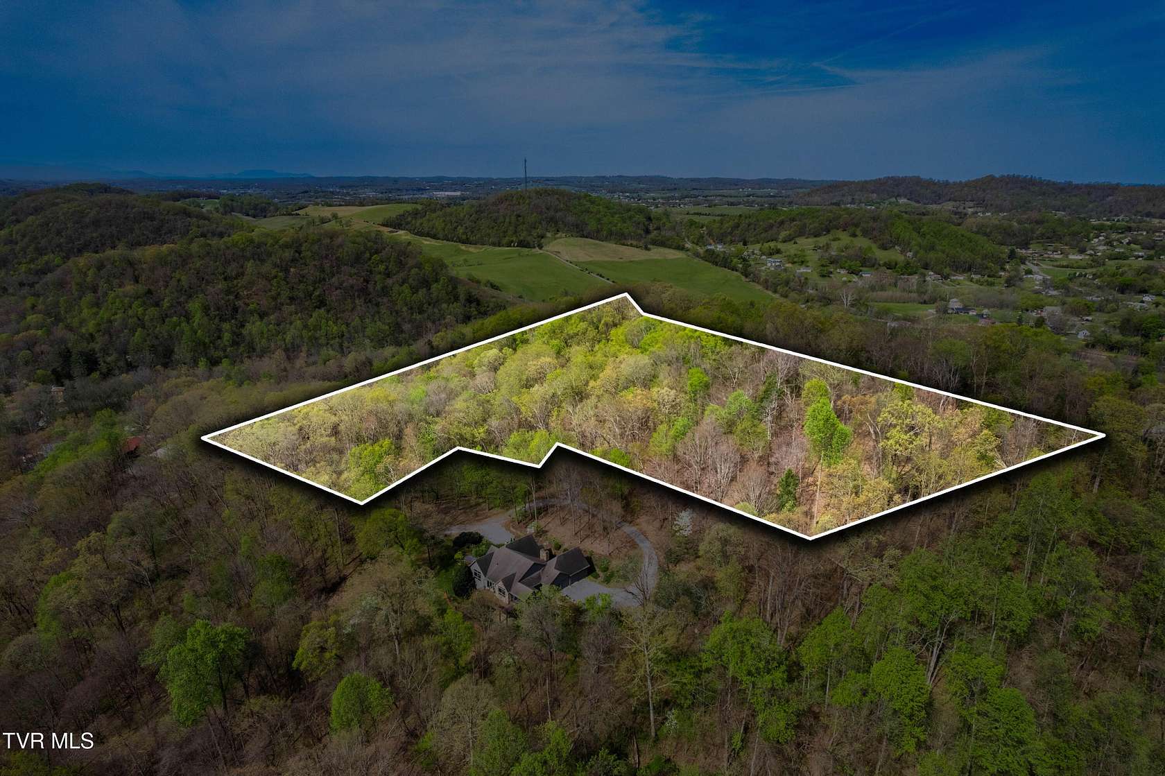 5 Acres of Residential Land for Sale in Chuckey, Tennessee