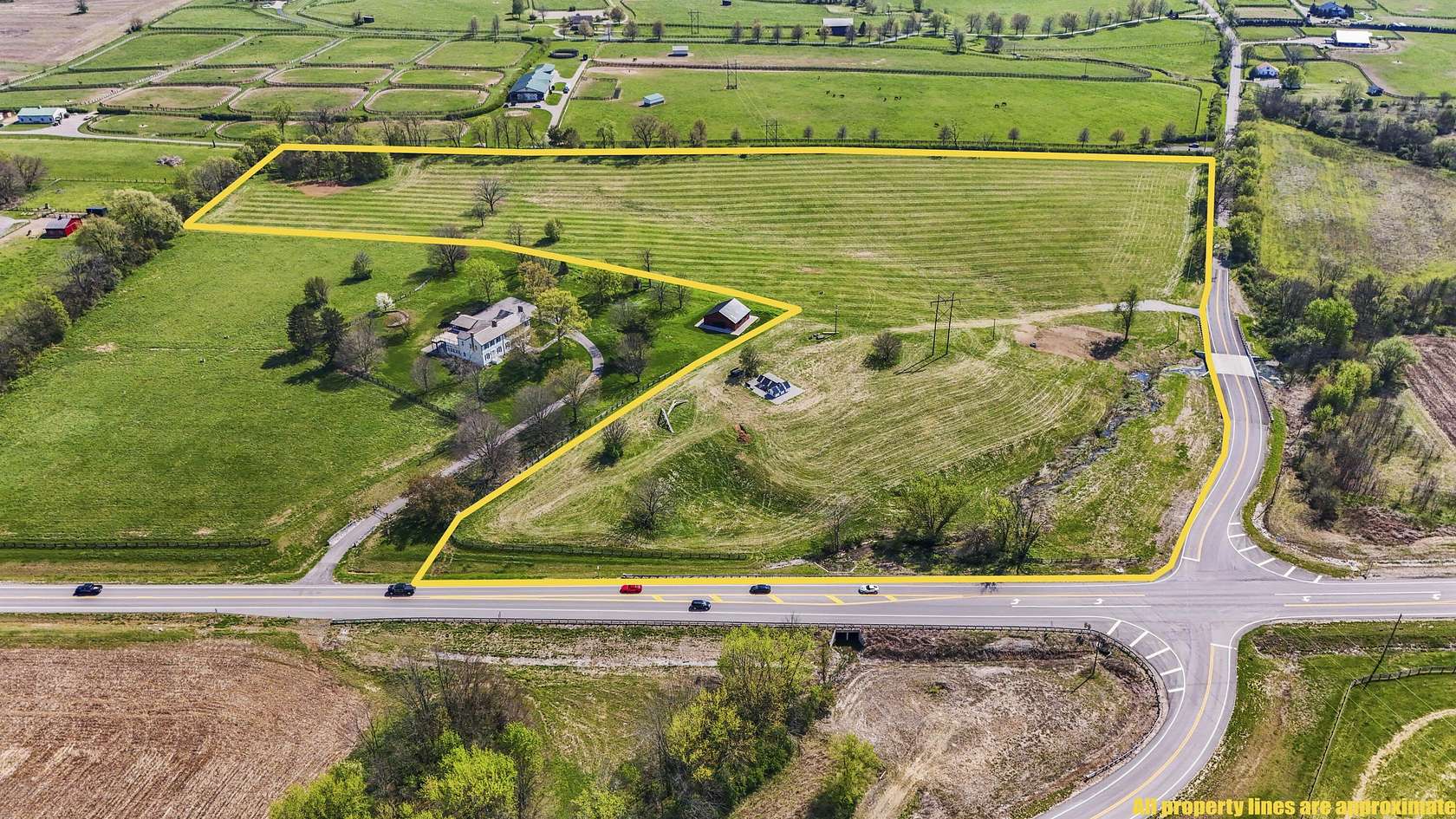 20.7 Acres of Agricultural & Residential Land for Sale in Paris, Kentucky