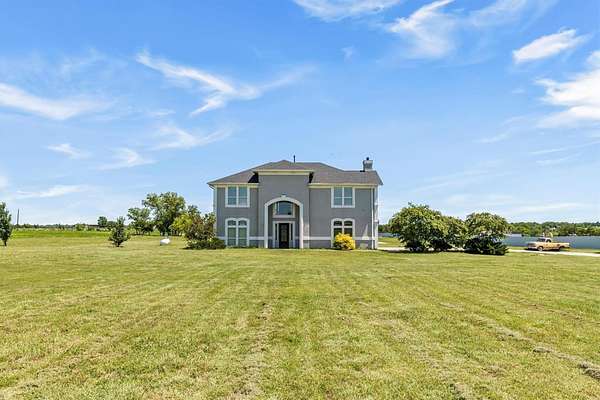 18.9 Acres of Land with Home for Lease in Forney, Texas