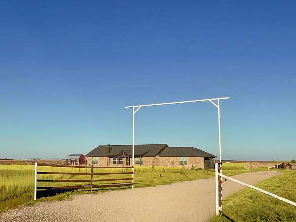 10 Acres of Land with Home for Sale in Shallowater, Texas