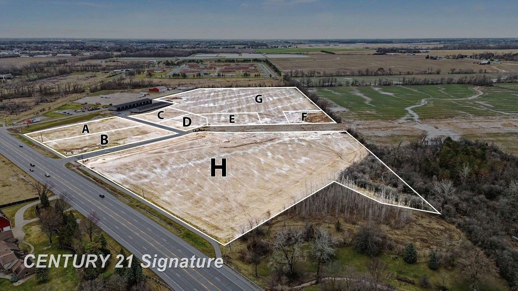10 Acres of Commercial Land for Sale in Freeland, Michigan
