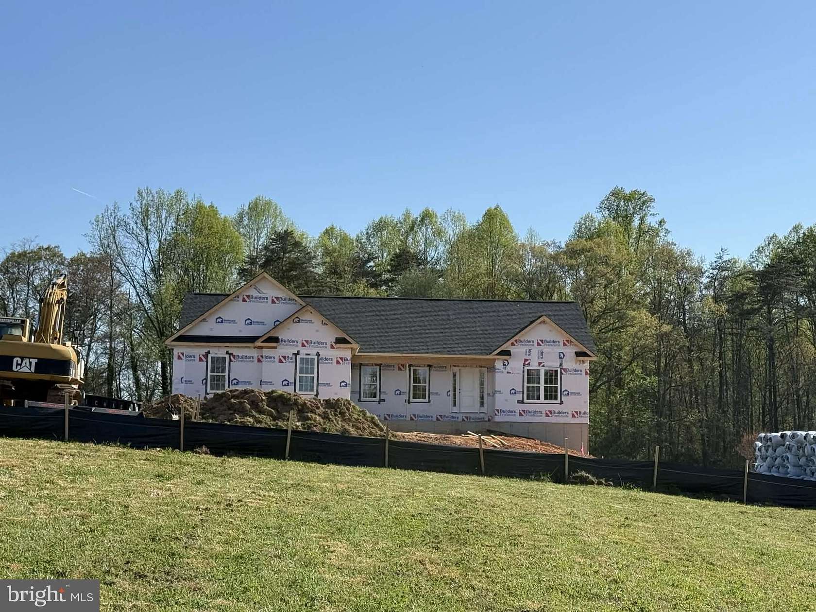 2.5 Acres of Land with Home for Sale in Bumpass, Virginia