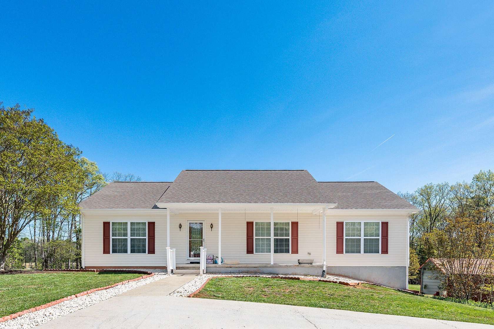 14 Acres of Land with Home for Sale in Hurt, Virginia