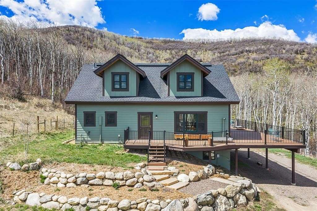 40 Acres of Land with Home for Sale in Oak Creek, Colorado