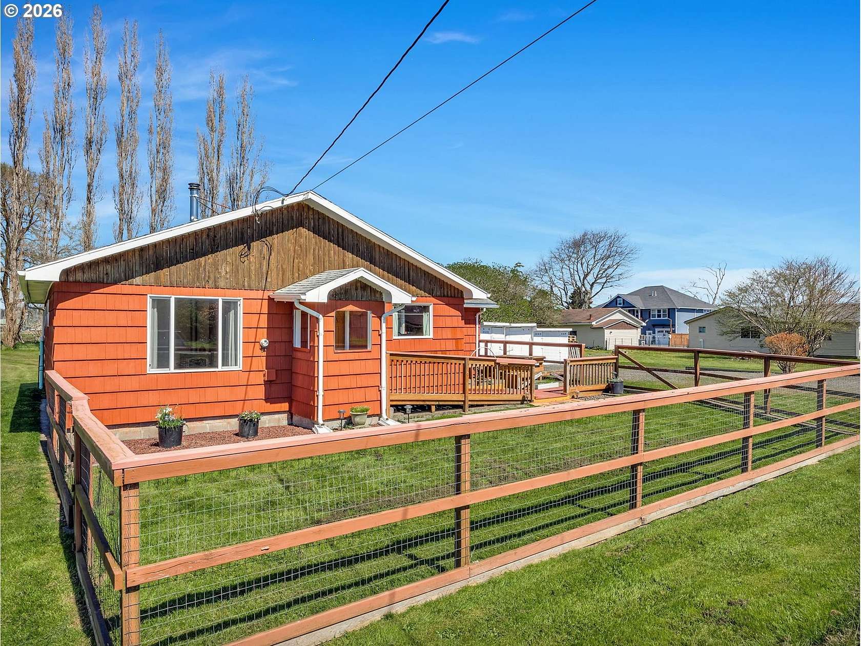 1.89 Acres of Land with Home for Sale in Astoria, Oregon