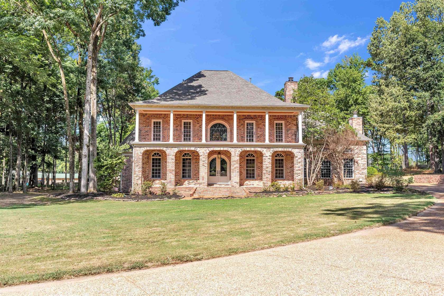 4.18 Acres of Land with Home for Sale in Eads, Tennessee