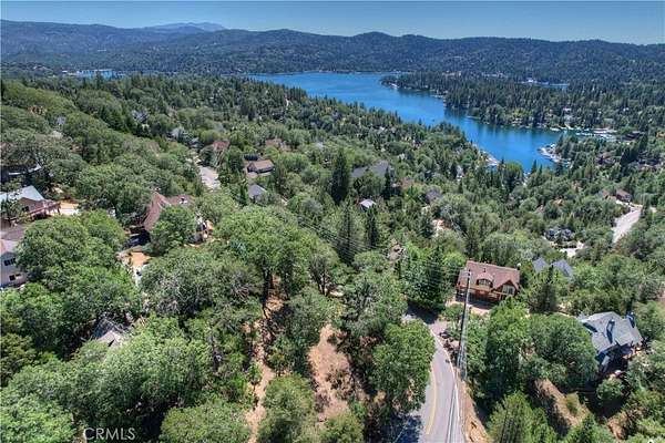 0.25 Acres of Land for Sale in Lake Arrowhead, California