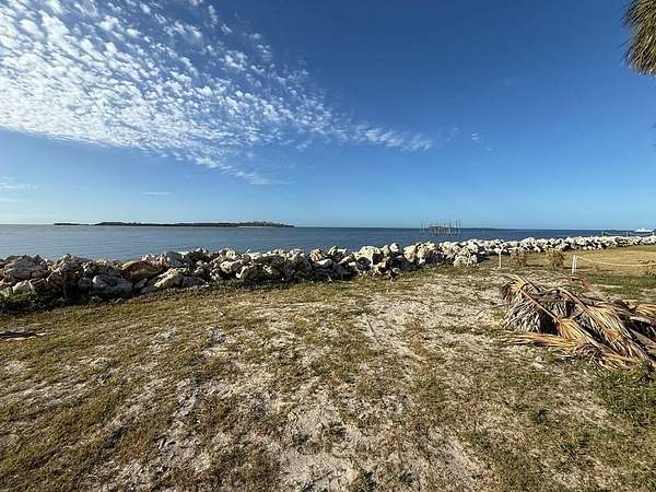 0.15 Acres of Land for Sale in Cedar Key, Florida