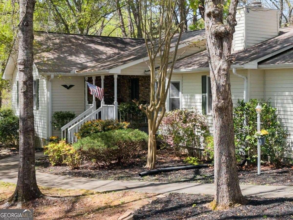 8 Acres of Land with Home for Sale in Gainesville, Georgia
