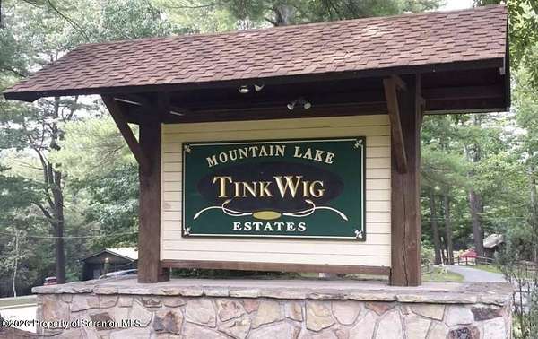 1 Acre of Residential Land for Sale in Lackawaxen, Pennsylvania