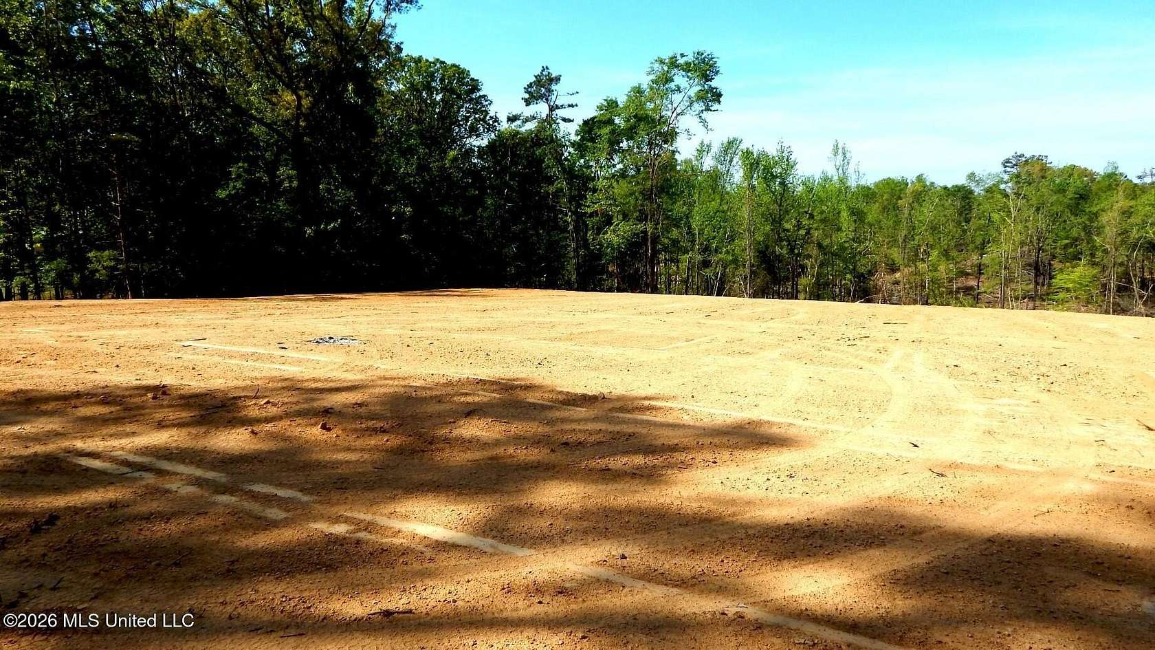 4.12 Acres of Residential Land for Sale in Grenada, Mississippi