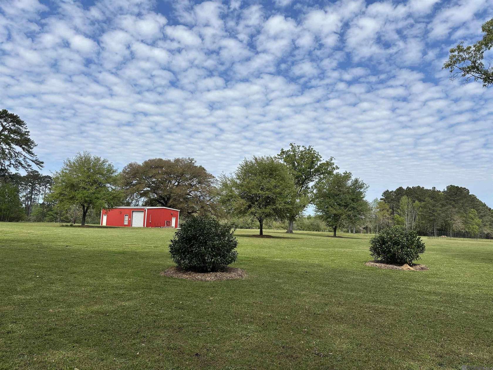 9.28 Acres of Land for Sale in Clinton, Louisiana